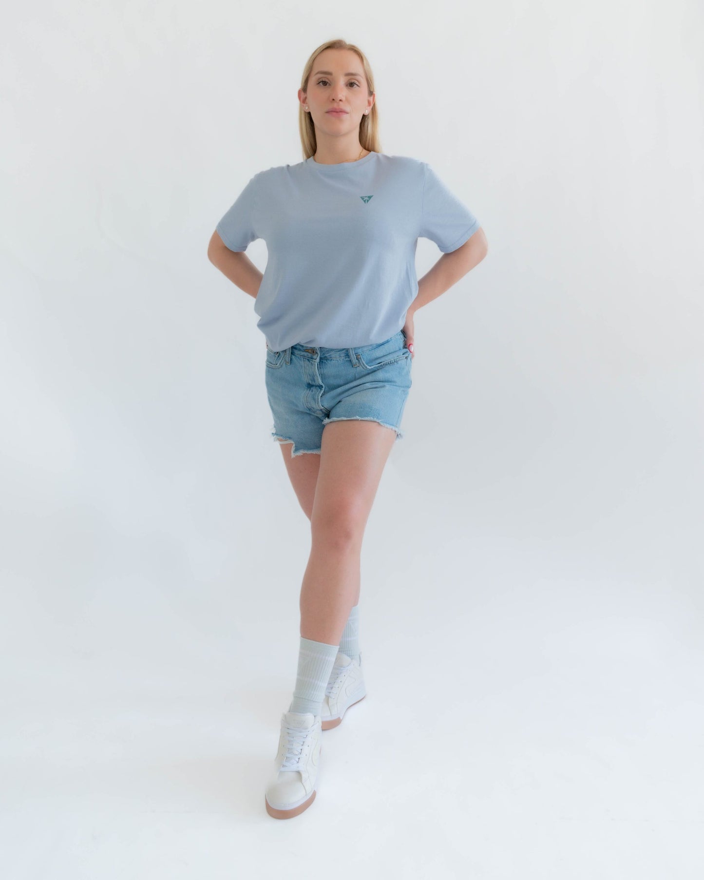 camiseta-unisex-espejo-azul-senlima-5