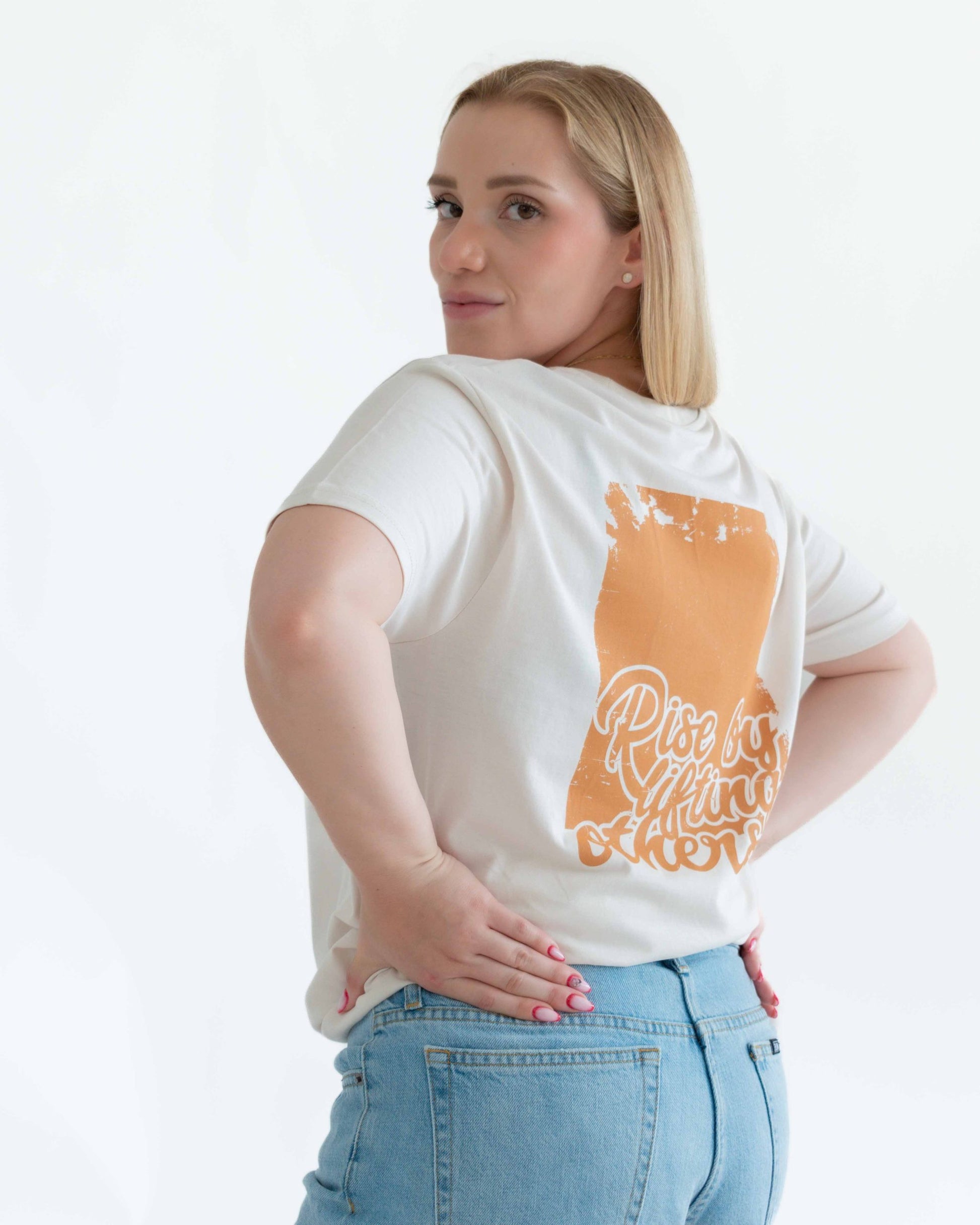 camiseta-trasera-unisex-manga-corta-chica