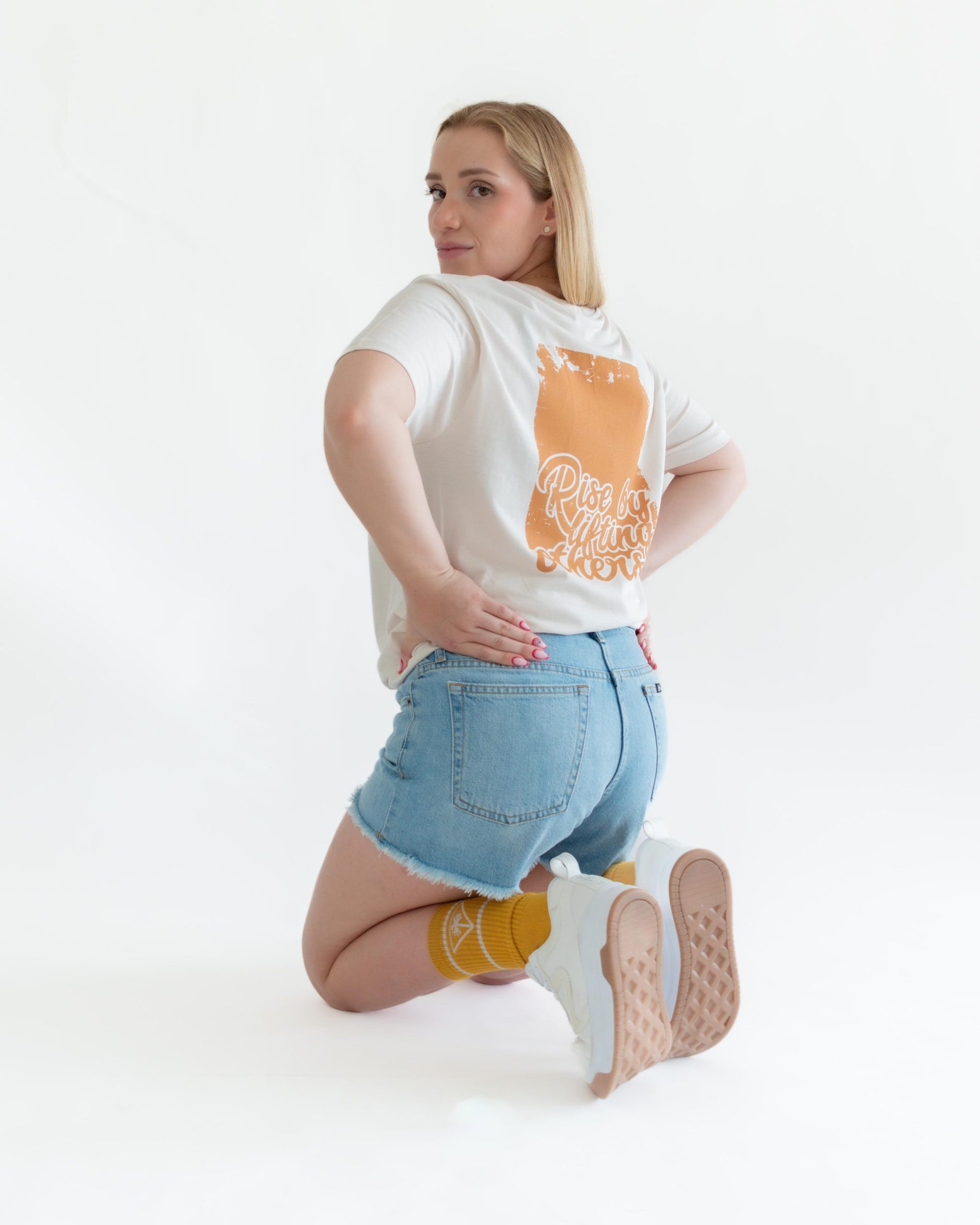 camiseta-unisex-manga-corta-trasera
