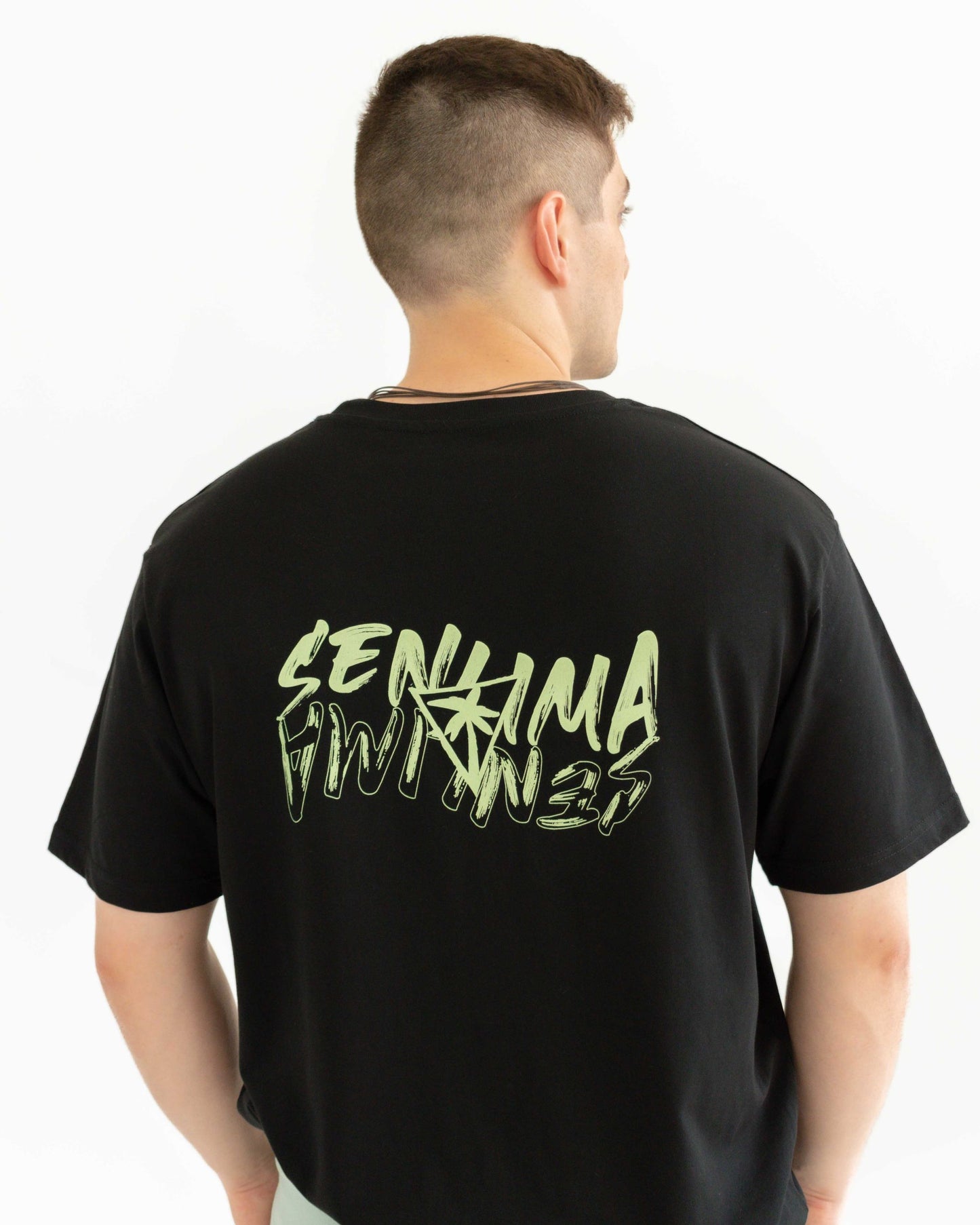 camiseta-mirror-oversize-tee-detras