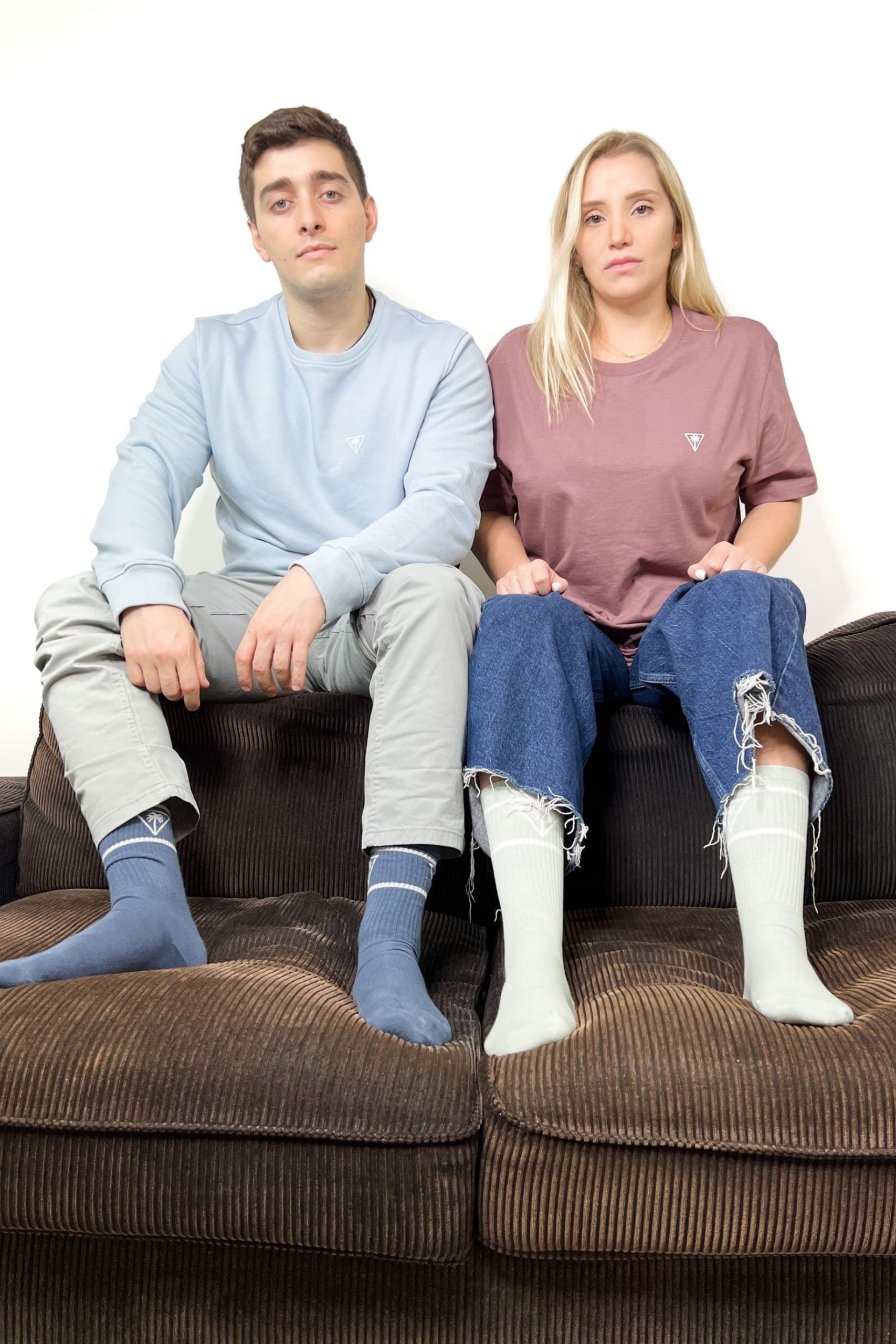 sofa-strio-socks