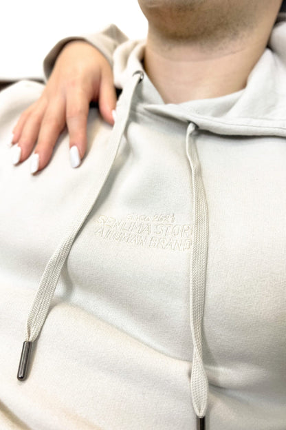minimalist-soft-touch-hoodie-texto-delantero