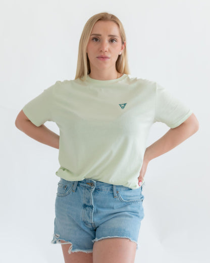 camiseta-unisex-espejo-verde-delante