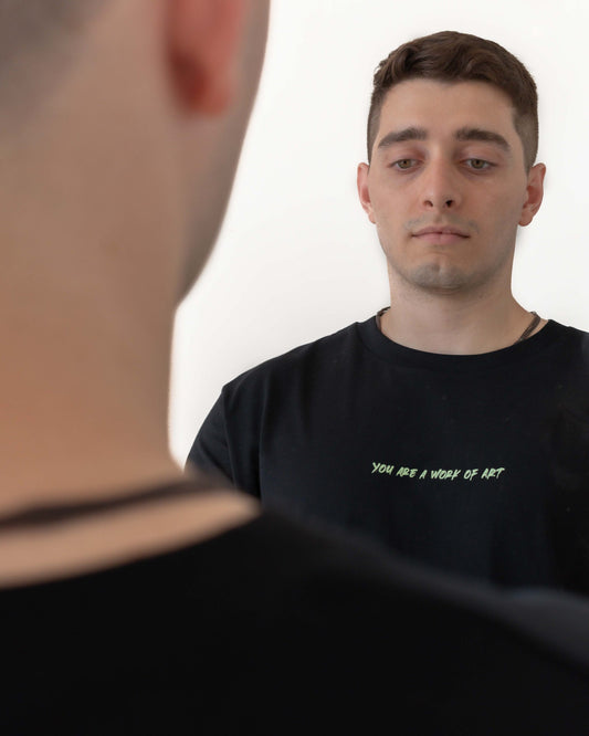 camiseta-mirror-oversize-tee-frase-delante